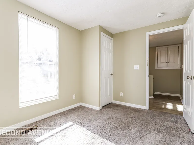 540 Beecher St — Photo 19