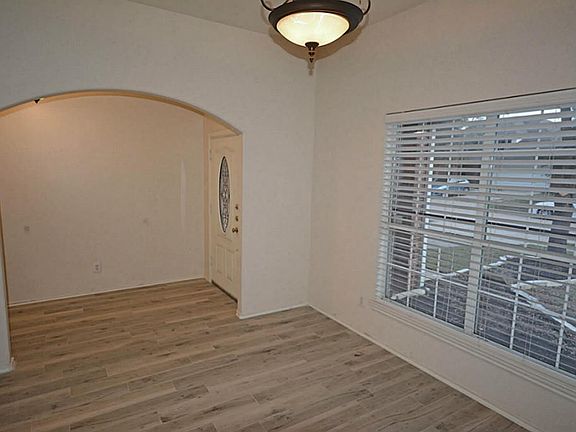 5th image of 15335 Sienna Oak Dr