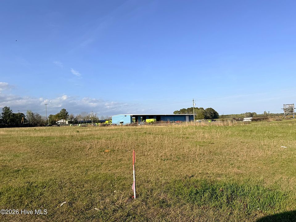 2nd image of 235 New Hope Street LOT C