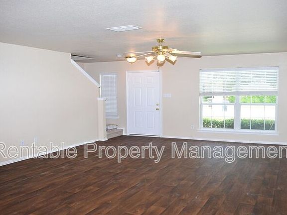 4th image of 5761 Giddyup Ln