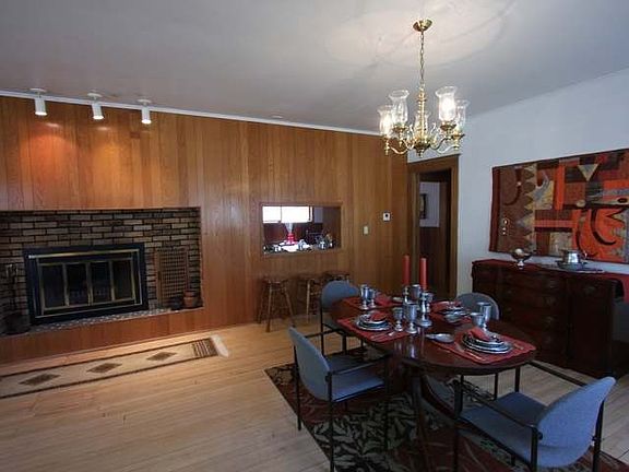 3rd image of 106 E Anderson St #E