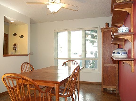 4th image of 2121 21st Ave S #5