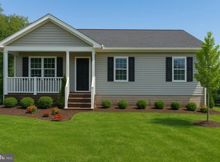 9195 White Shop Rd, Culpeper, VA 22701