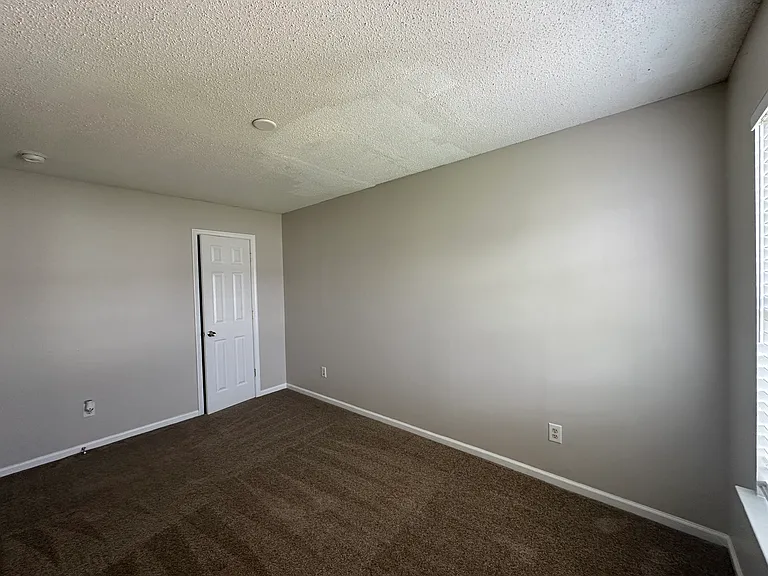 5042 Kemps Lake Dr — Photo 20