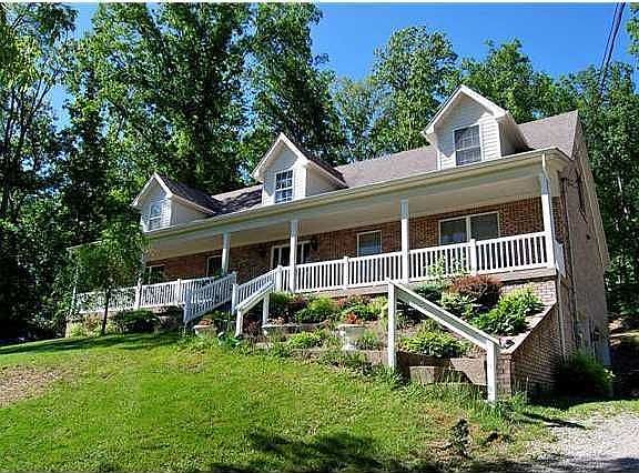 3rd image of 842 Big Springs Dr