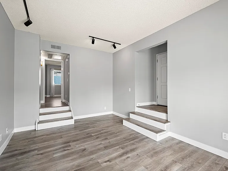 2108 3rd Ave #2 — Photo 12