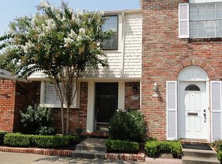 6134 Briar Town Ln #40, Houston, TX 77057