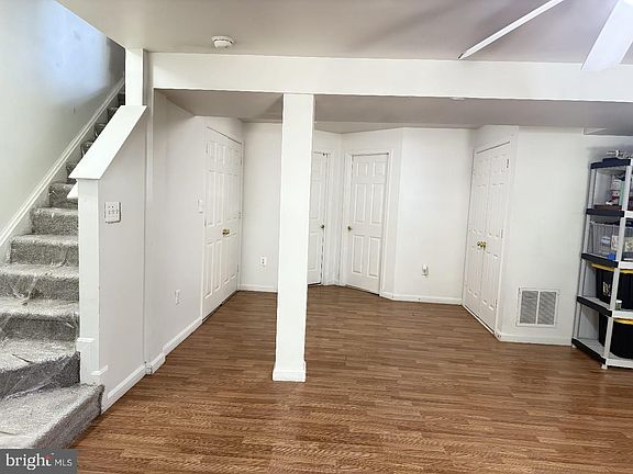 5th image of 43058 Candlewick Sq