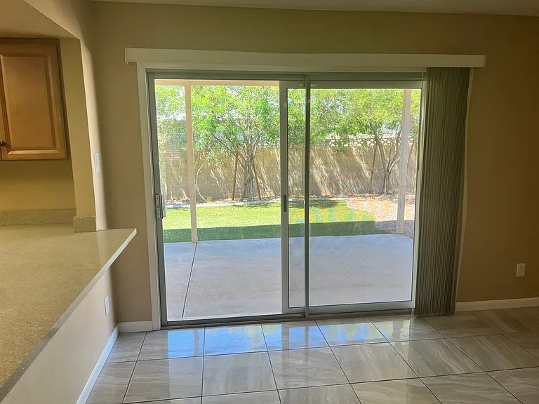 602 E Lodge Dr — Photo 18