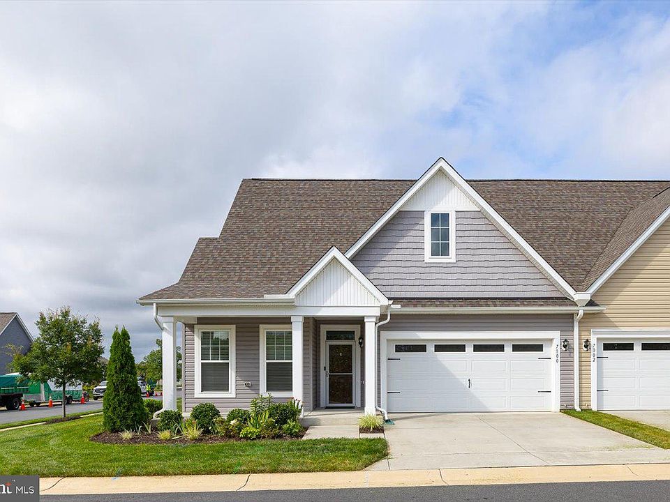 1st image of 7100 Holly Berry Ln