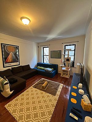 1st image of 35 Orange St #3