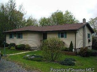 268 Lake View Dr, Springville, PA