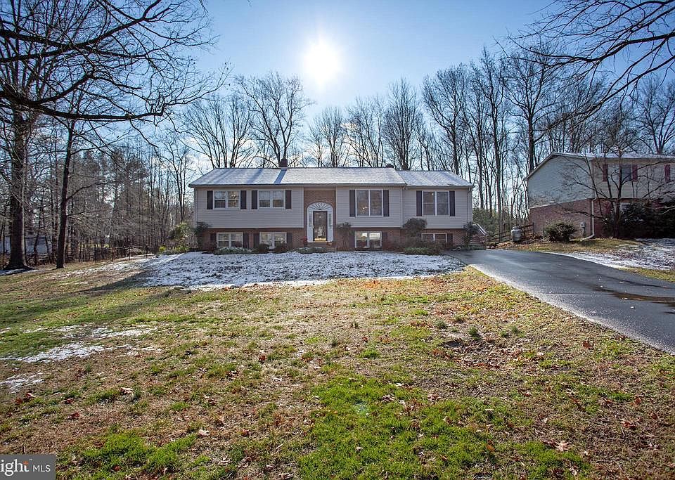 1st image of 653 Clifton Dr