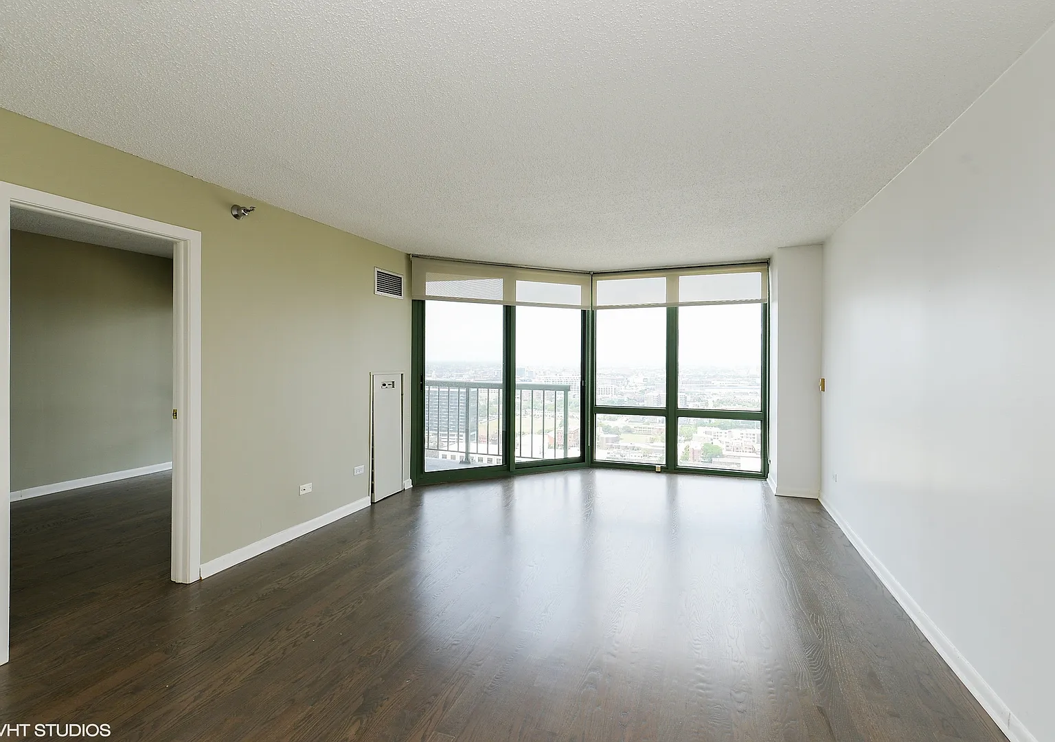 1 bed, 650 sqft, $2,500 — Photo 2
