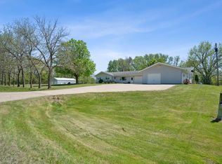 8235 County Road 52, Carver, MN 55315