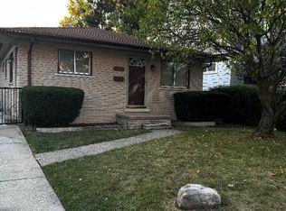 22505 Rein Ave, Eastpointe, MI 48021