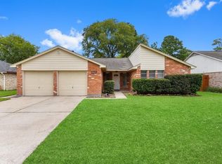 5723 Woodmancote Dr, Humble, TX 77346