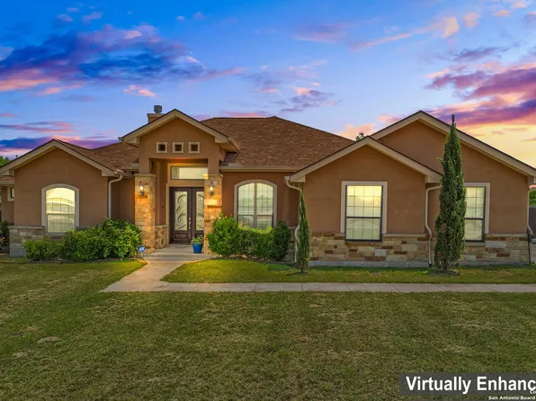 105 HICKORY RUN, La Vernia, TX 78121