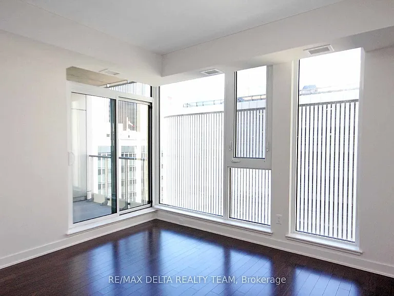 179 Metcalfe St #703 — Photo 16
