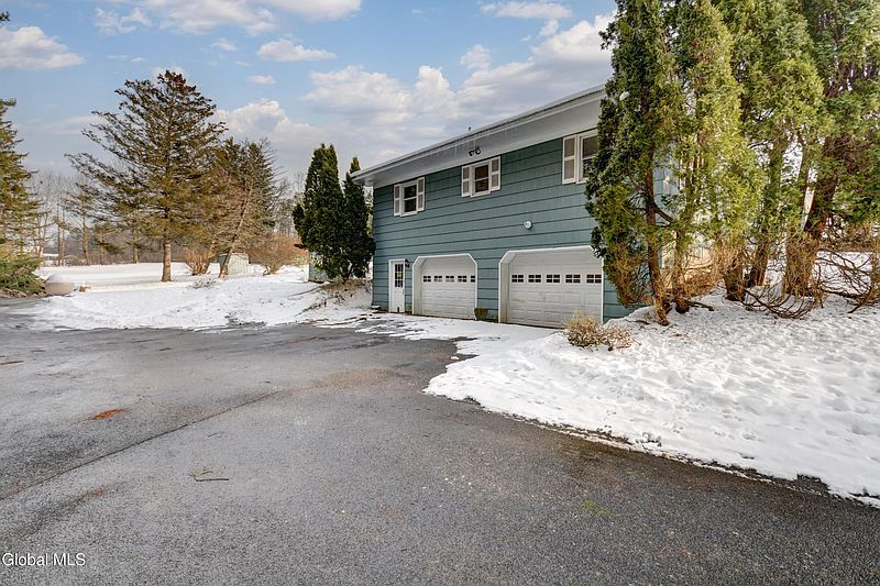 2nd image of 179 Steadwell Road