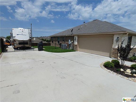 2nd image of 9803 Kaitlyn Dr