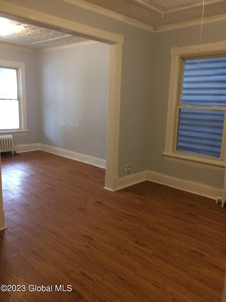 3rd image of 168 6TH Avenue