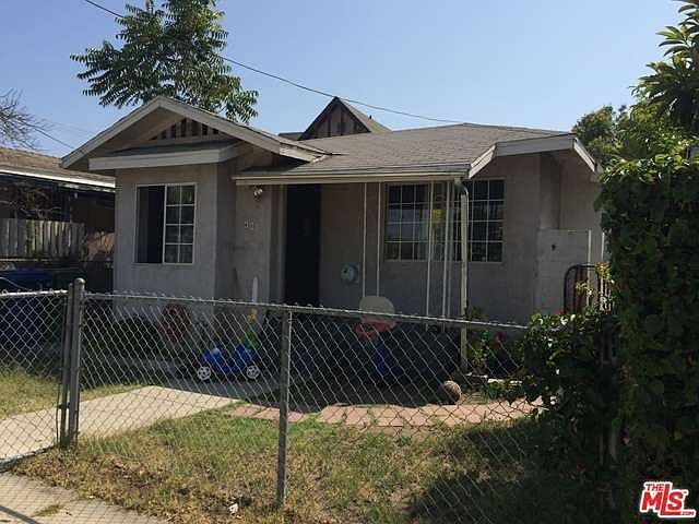 1st image of 408 Loreto St
