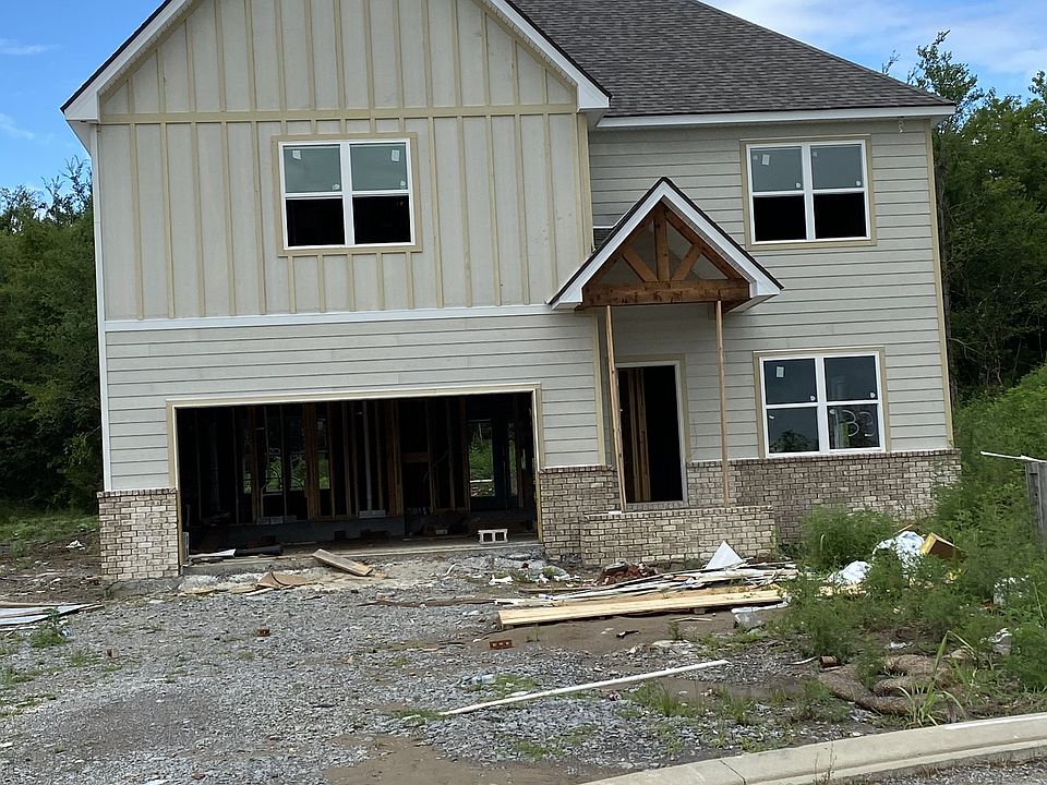 1st image of 105 Albatross Ct