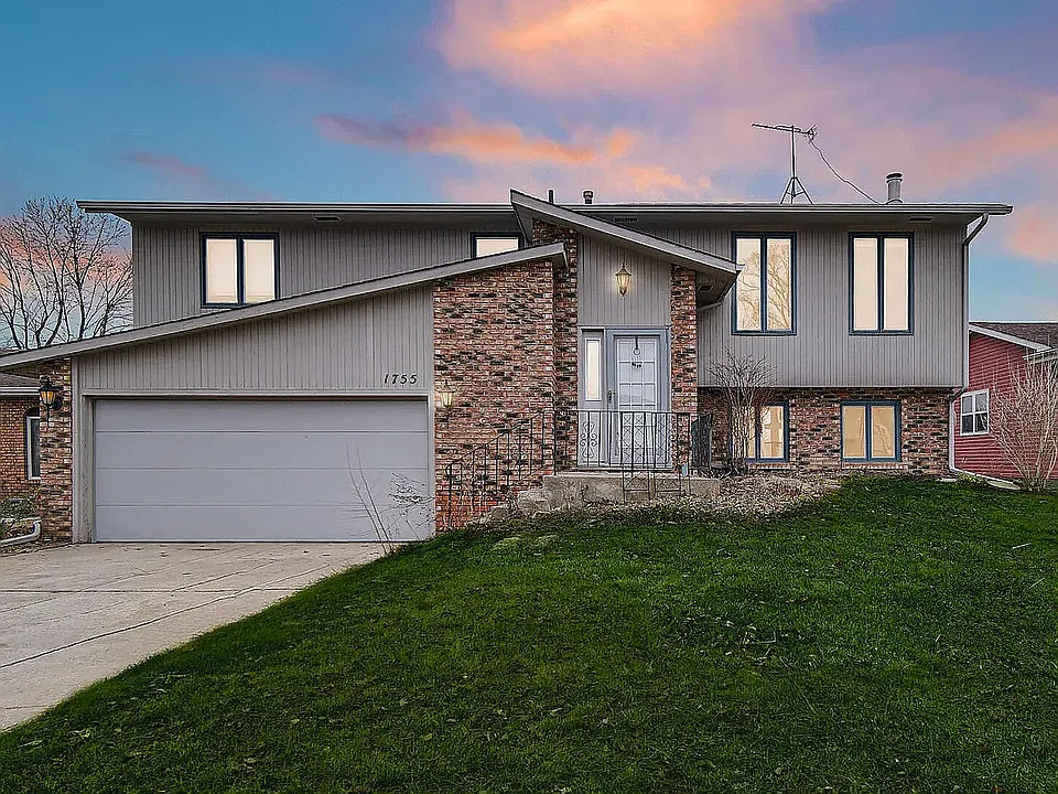 1755 Selo Dr