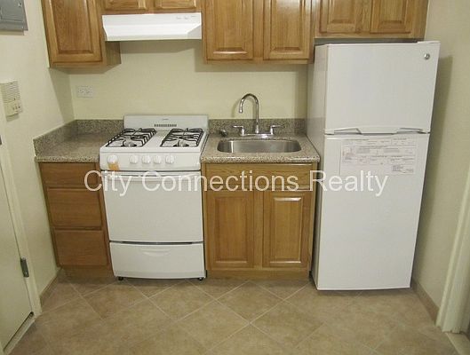 4th image of 415 9th Ave APT 2B
