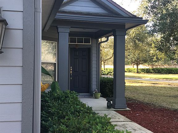 3rd image of 6190 Devonhurst Dr