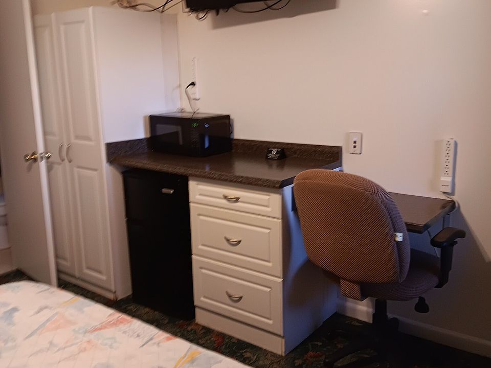 2nd image of 803 Western Ave #11280191