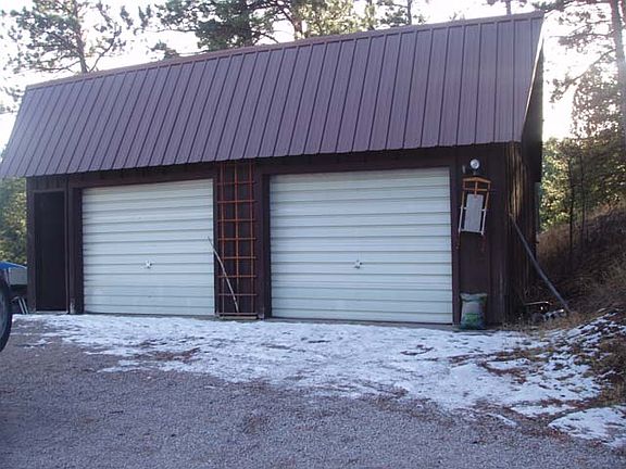 2nd image of 240 Ponderosa Ave