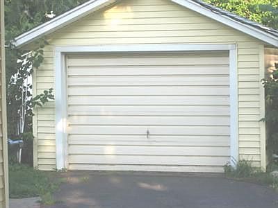 2nd image of 218 N Garland Ave