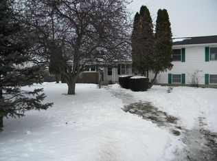 6100 Hammond Rd, Ovid, MI 48866