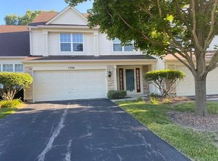 1396 Diamond Dr, Hoffman Estates, IL 60192