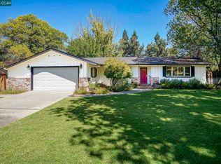 20 Vallecito Ln, Walnut Creek, CA 94596