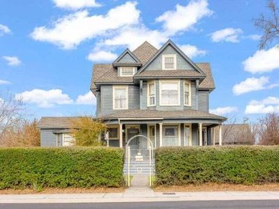 305 W 1st St, Prineville, OR, 97754