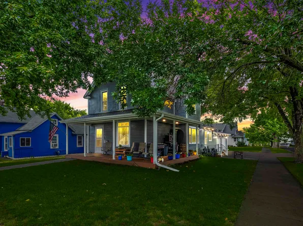 100 W Prospect Ave, Flandreau, SD 57028