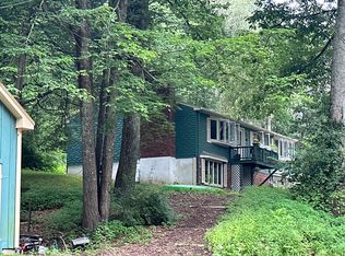 9 Amber Rd, Holland, MA 01521