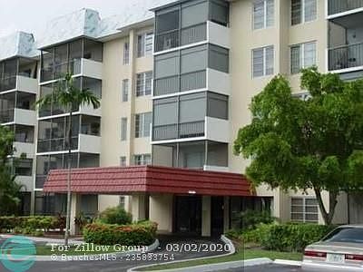 1st image of 4168 Inverrary Dr APT 301