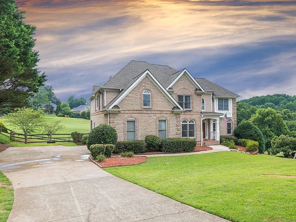 1st image of 413 Hickory Fairway Ct