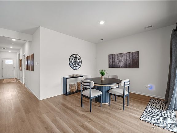 3rd image of 1165 Woodlily Ln