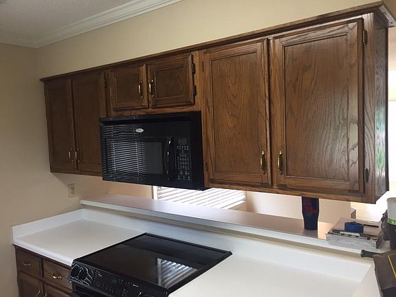 4th image of 3941 Muirfield Dr