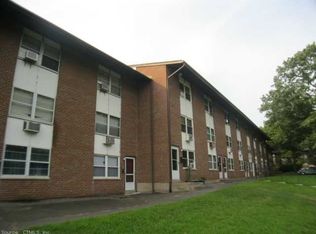 14 Terrace Gdns, Wallingford, CT 06492