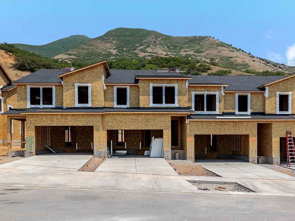 1st image of 5387 S Acacia Dr #731