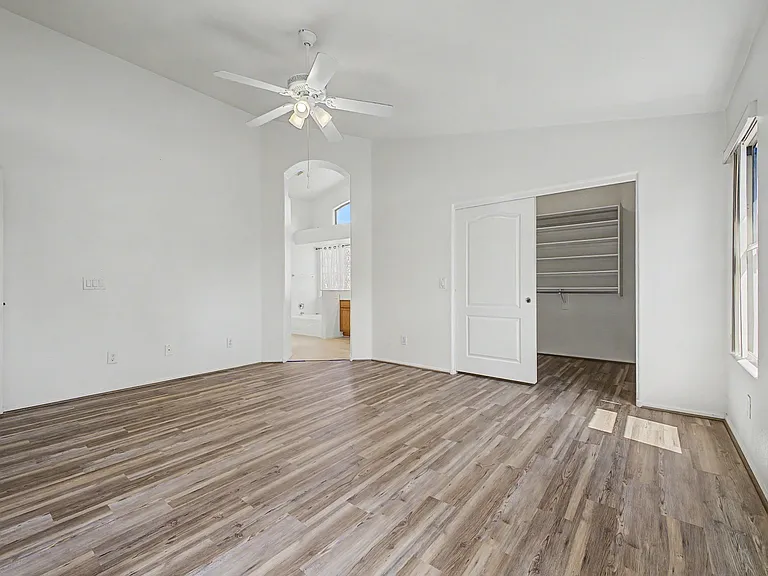 4649 E Augusta Ave — Photo 27
