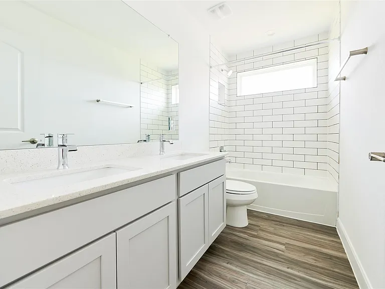 8402 Yellow Fin Ct — Photo 10