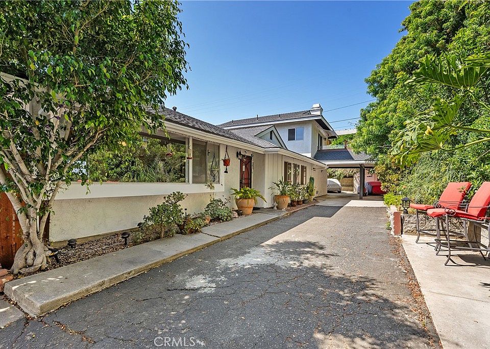 1st image of 34288 Camino El Molino