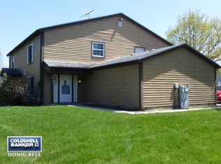 1401 N Glen Cir #4, Aurora, IL 60506